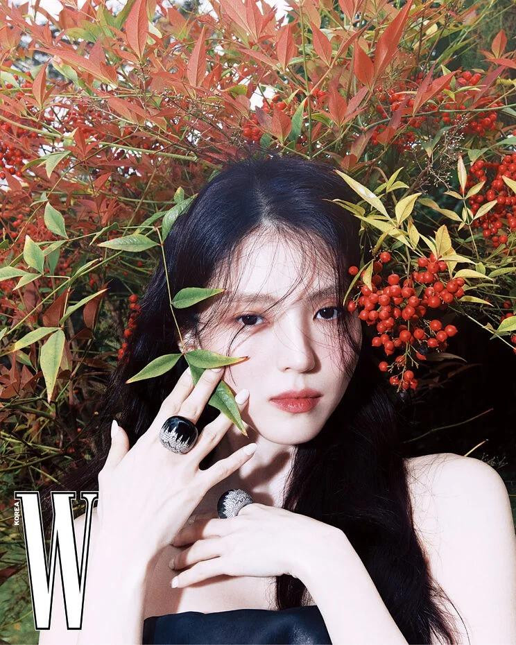 Han So-Hee\'s Shining Presence, Everywhere and Nowhere, June 2024