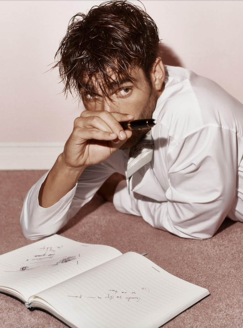 Jon Kortajarena featured in El Brillo De Jon Kortajarena, June 2024