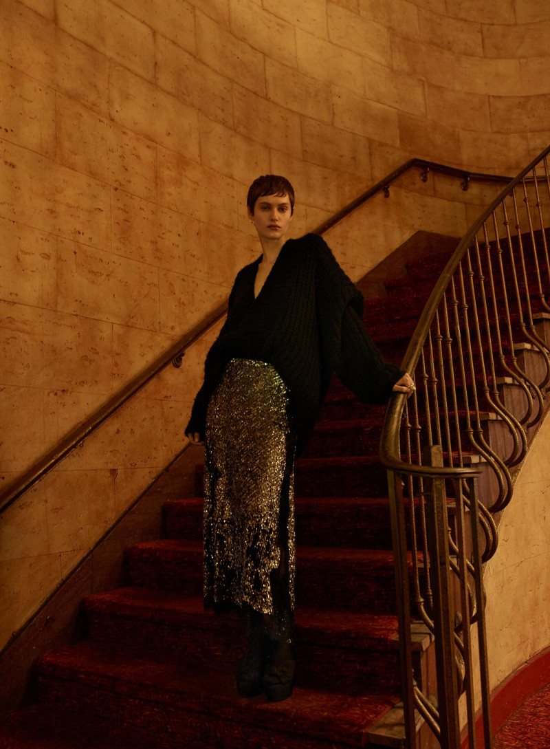 Greta Elisa Hofer featured in Paris - New York, June 2024