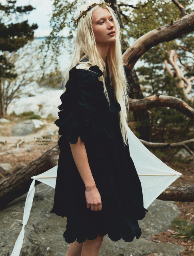 Evelina Lauren featured in Evelina Lauren, August 2020