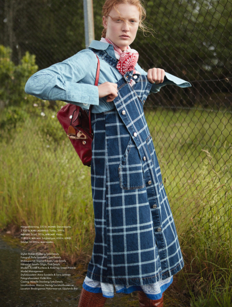 Anniek Kortleve featured in Denim-drommar, October 2019