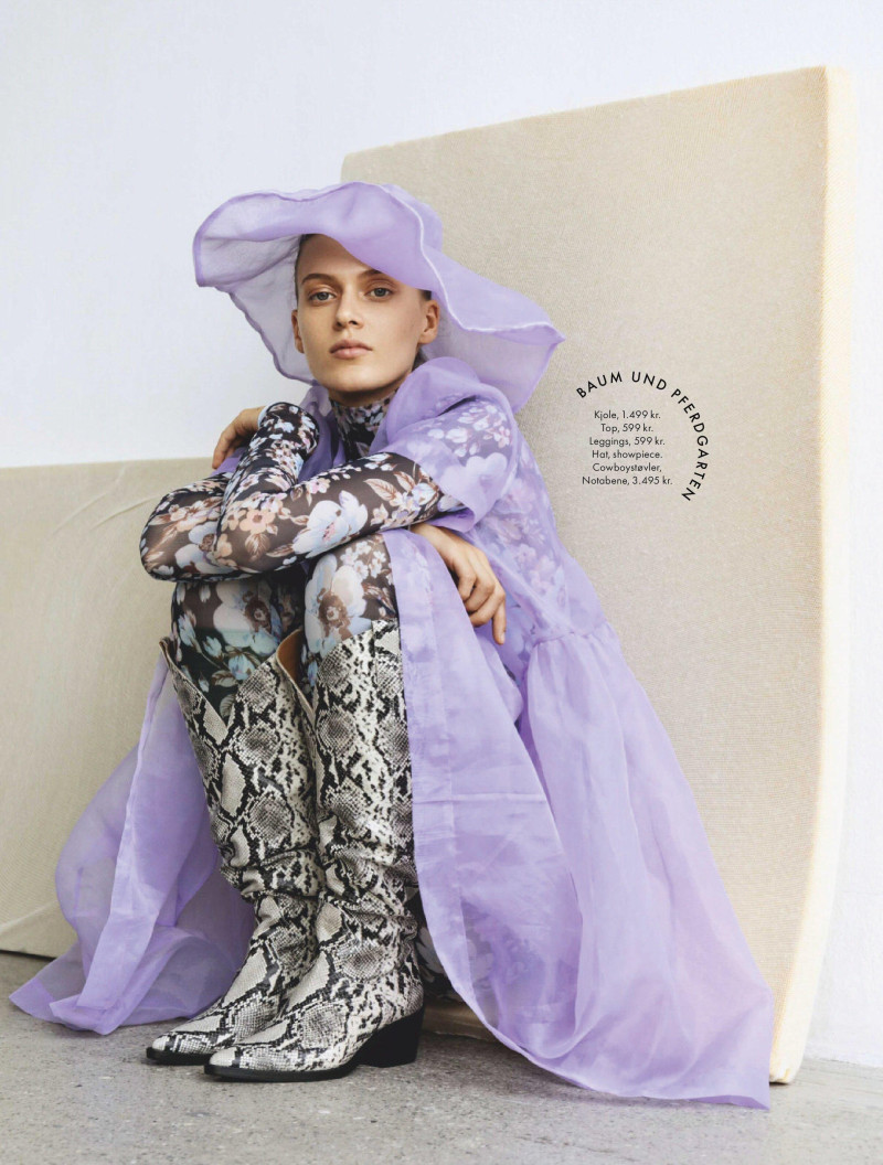 Tess Hellfeuer featured in Colour It Danish, August 2019