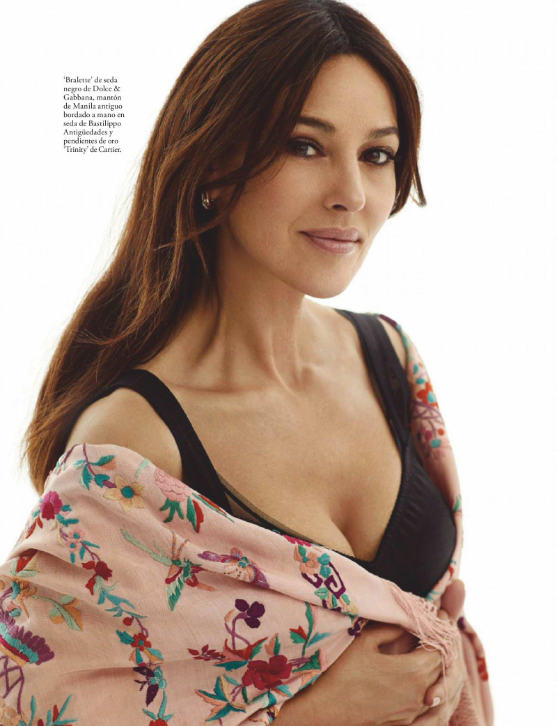 Monica Bellucci featured in Vocacion De Icono, August 2019