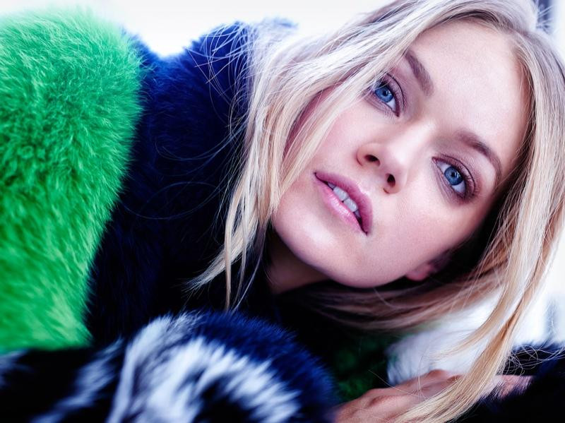 Lindsay Ellingson featured in Lindsay Ellingson takes on fall, September 2015