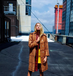 Lindsay Ellingson takes on fall