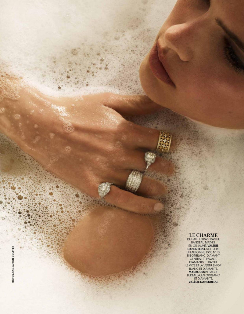 Olivia Weile Ottosen featured in Le Grand Bain, April 2022