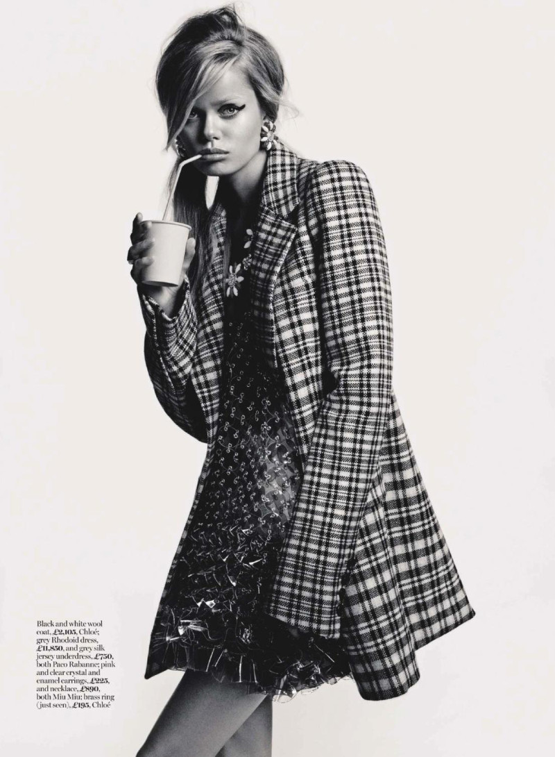 Frida Aasen featured in Do The Twist, January 2015