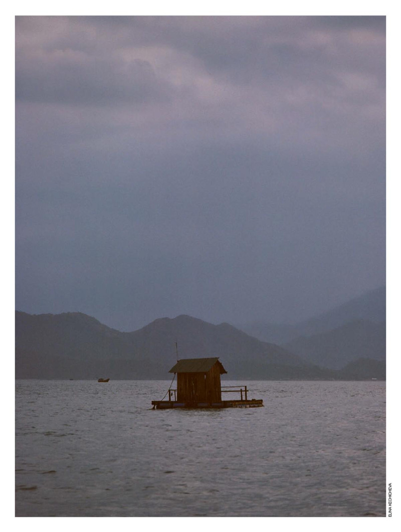 Iris Strubegger featured in Painterly, July 2015