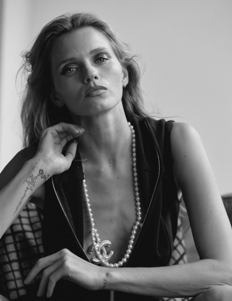 Abbey Lee Kershaw featured in Abbey Lee, September 2024