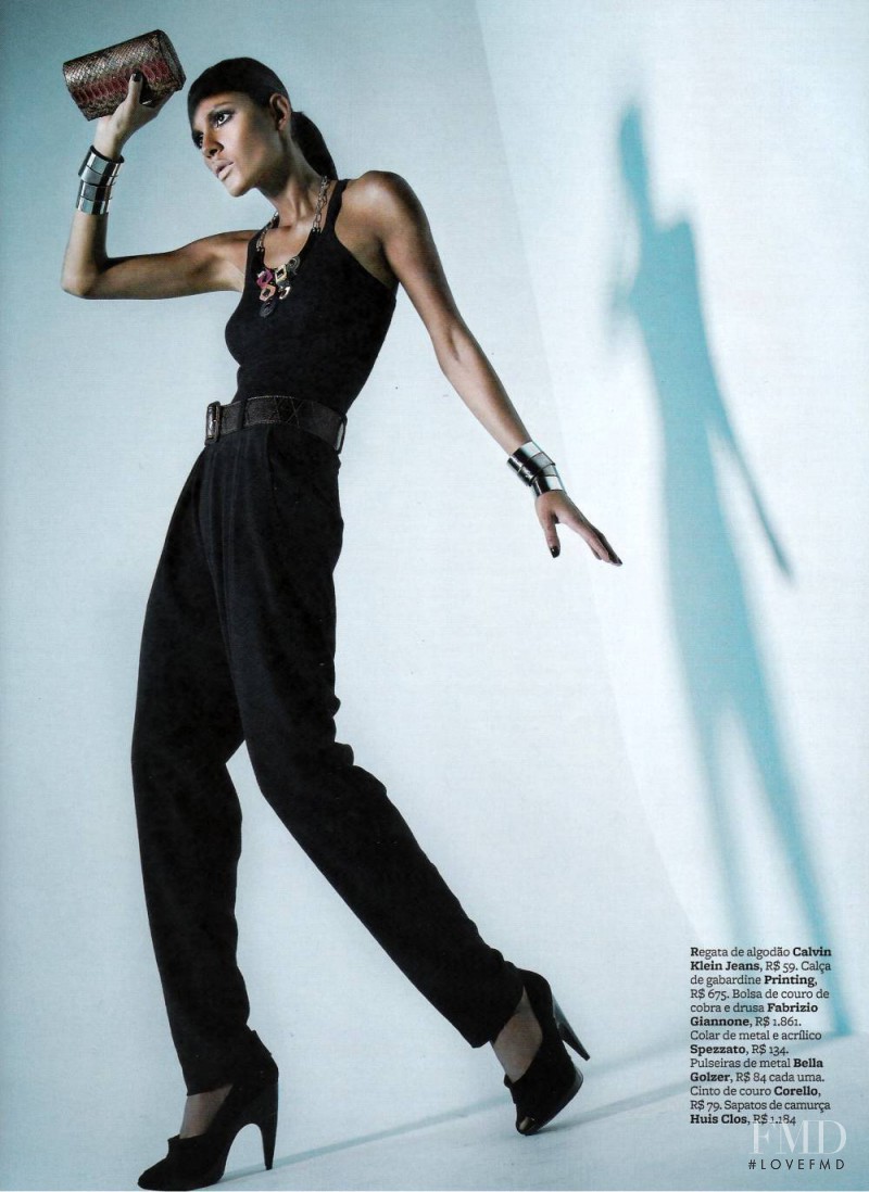 Emanuela de Paula featured in O Poder das Bijoux, March 2009