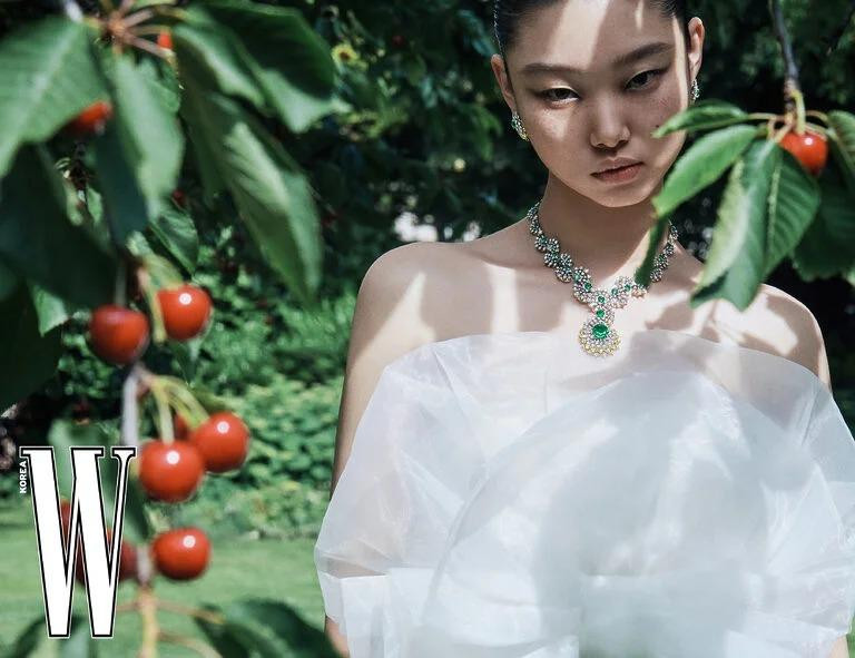 Yoon Young Bae featured in Cartier, September 2024