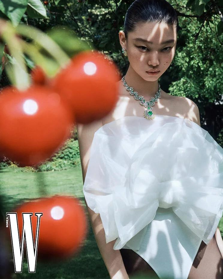 Yoon Young Bae featured in Cartier, September 2024