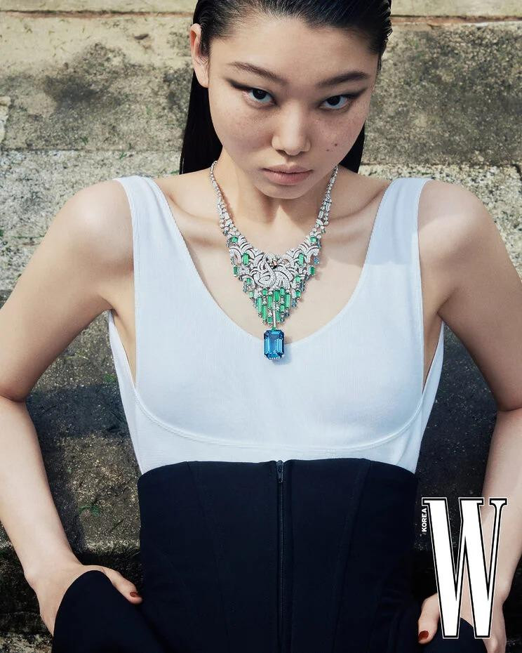 Yoon Young Bae featured in Cartier, September 2024