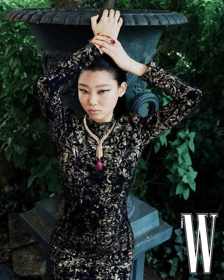 Yoon Young Bae featured in Cartier, September 2024