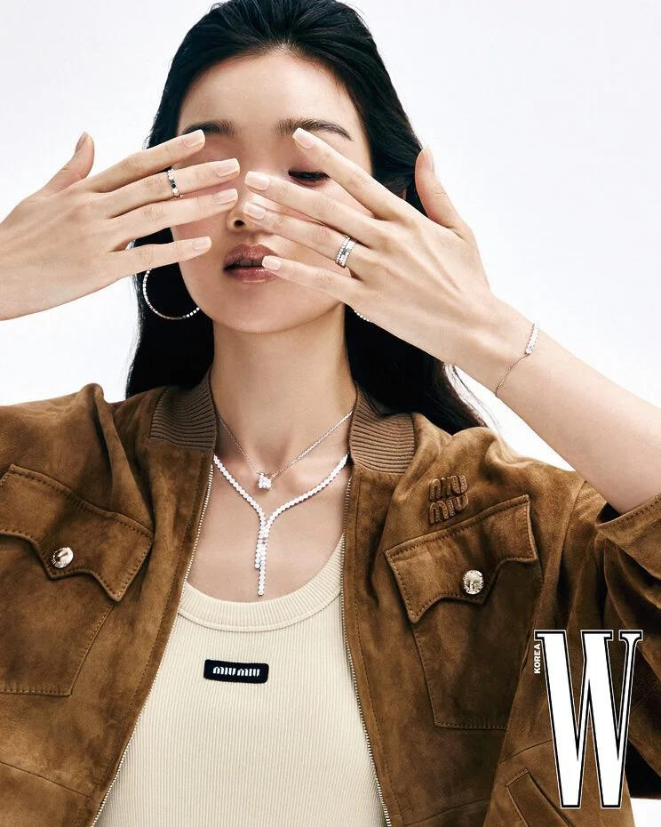 Youn Bomi featured in Chaumet, September 2024