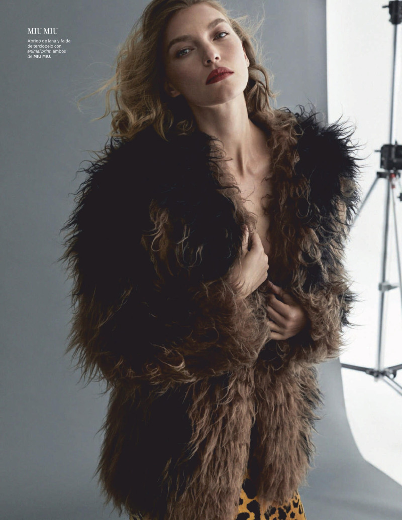 Arizona Muse featured in Arizona Baby, September 2020