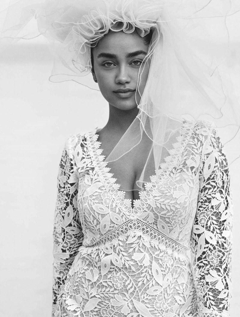 Anais Mali featured in Schmetterlinge Im Bauch, Auf Den Ersten (Oder Zweiten) Blick, Pure Magie ... Das Schönste Aller Gefühle, June 2020