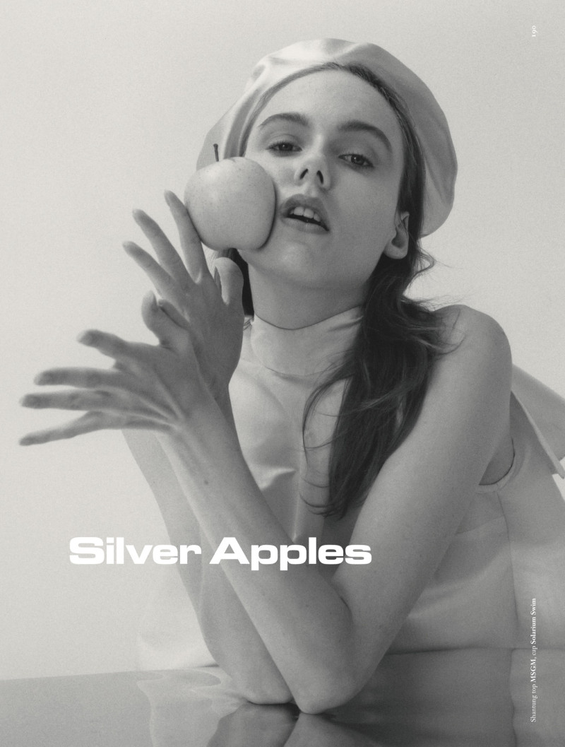 Kiki Willems featured in Silver Apples, December 2017