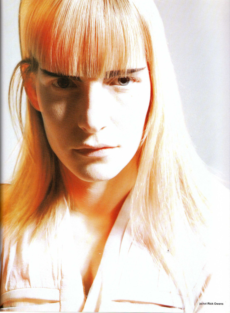 Kirsten Owen featured in Revelation, May 2002