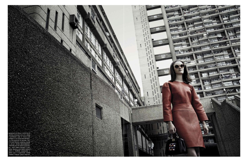 Shaped And Chic, November 2015
