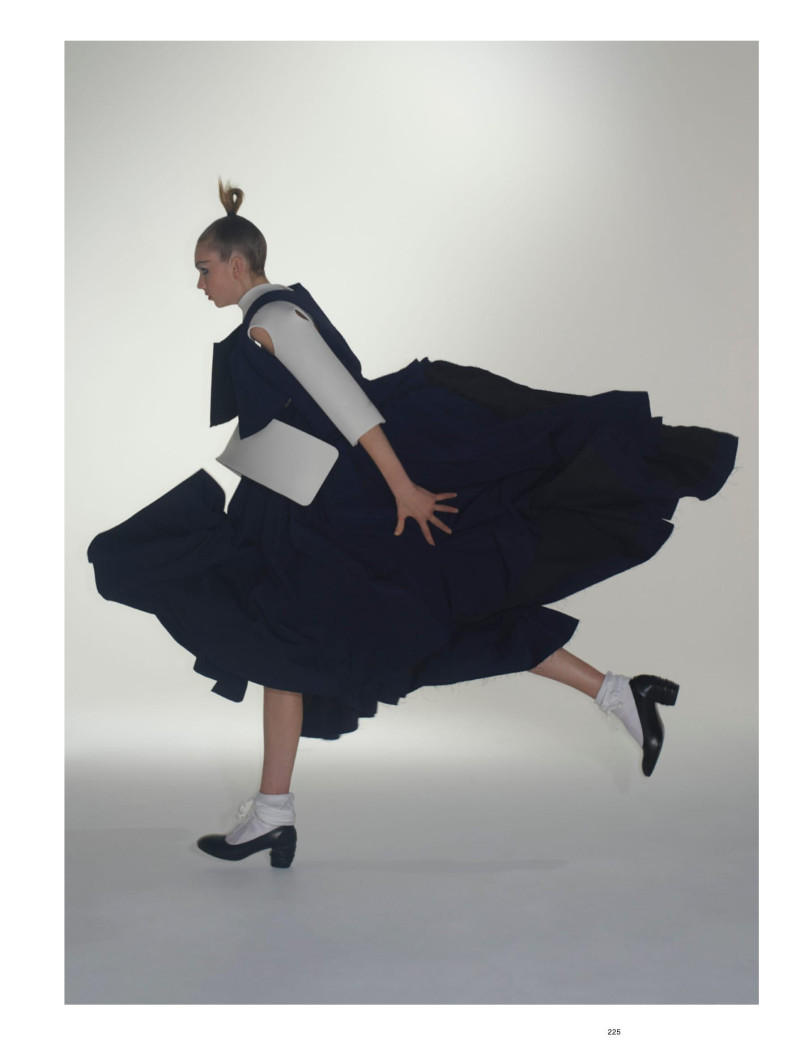 Bente Oort featured in Before You Can Walk, March 2020