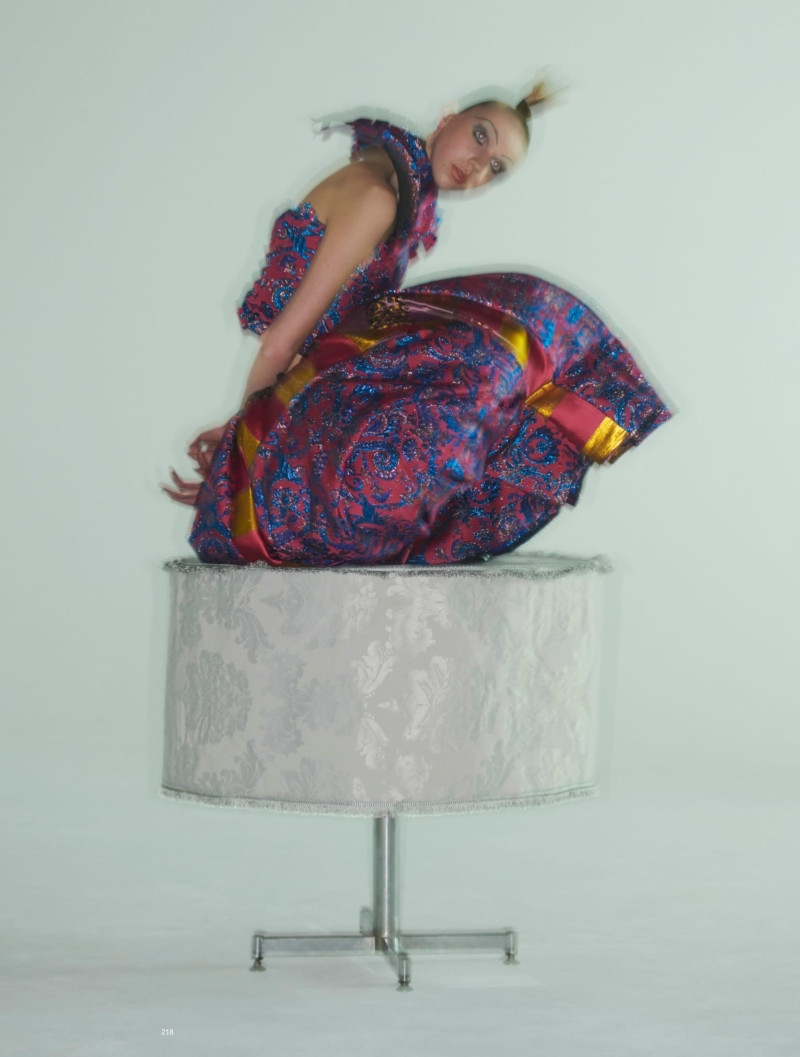Bente Oort featured in Before You Can Walk, March 2020