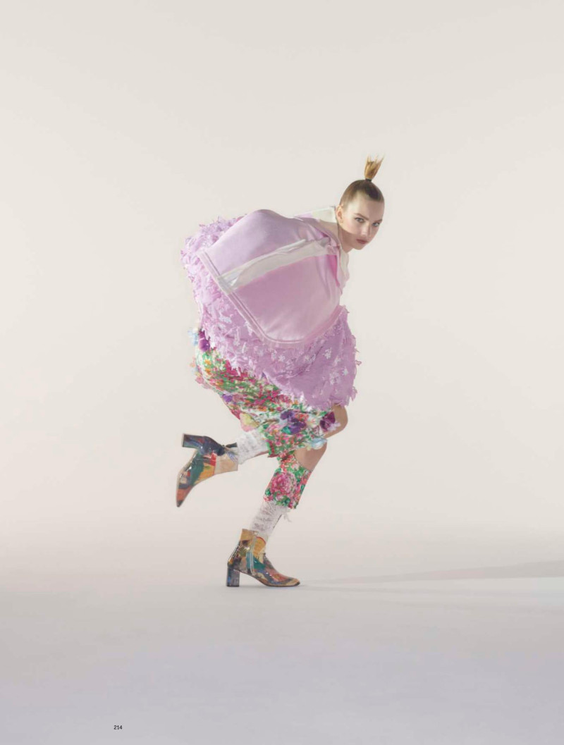 Bente Oort featured in Before You Can Walk, March 2020