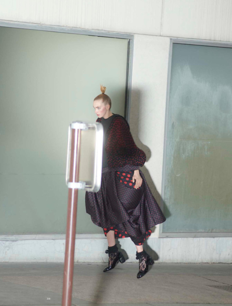 Bente Oort featured in Before You Can Walk, March 2020