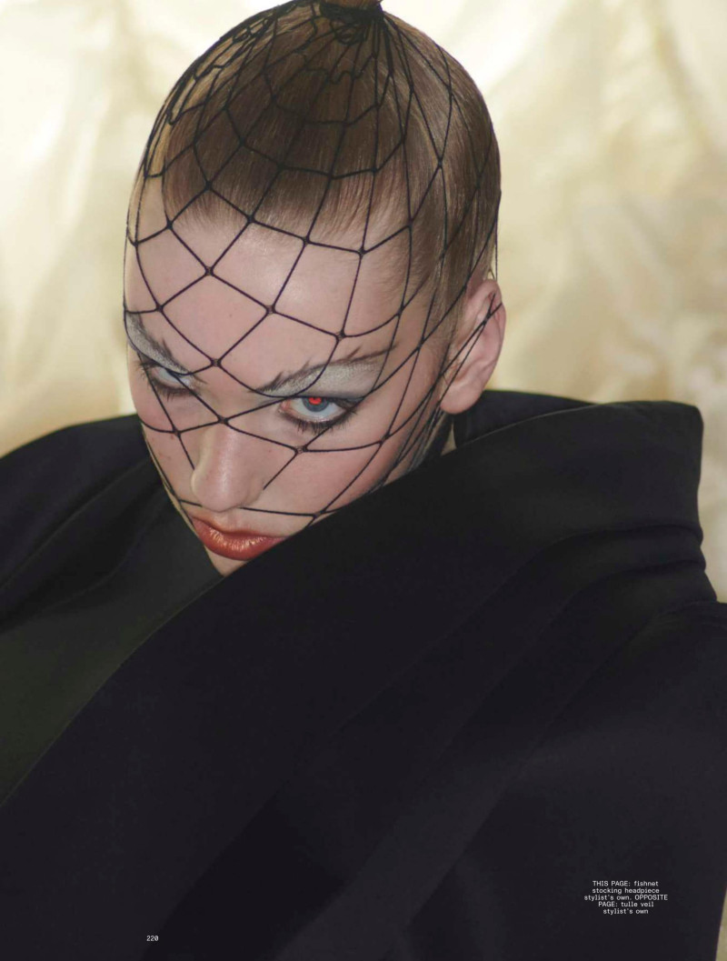 Bente Oort featured in Before You Can Walk, March 2020