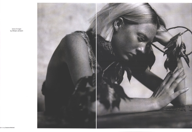 Maggie Rizer featured in Maggie Rizer, September 1999