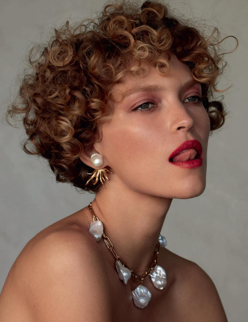 Arizona Muse featured in Boca A Boca, March 2020