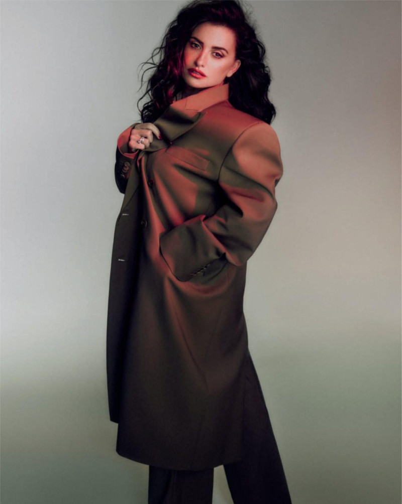 Penelope Cruz featured in Penélope Cruz, February 2025