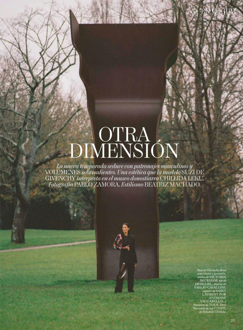 Suzi de Givenchy featured in Otra dimensión, February 2025