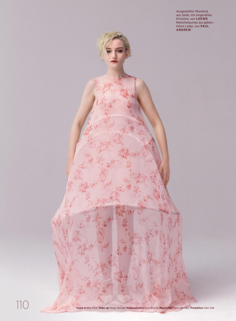 Julia Garner, February 2025