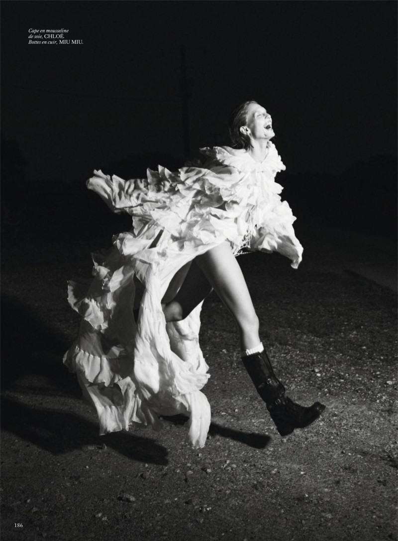Karolina Spakowski featured in En pleine nature, October 2024