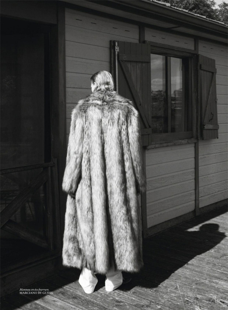 Karolina Spakowski featured in En pleine nature, October 2024