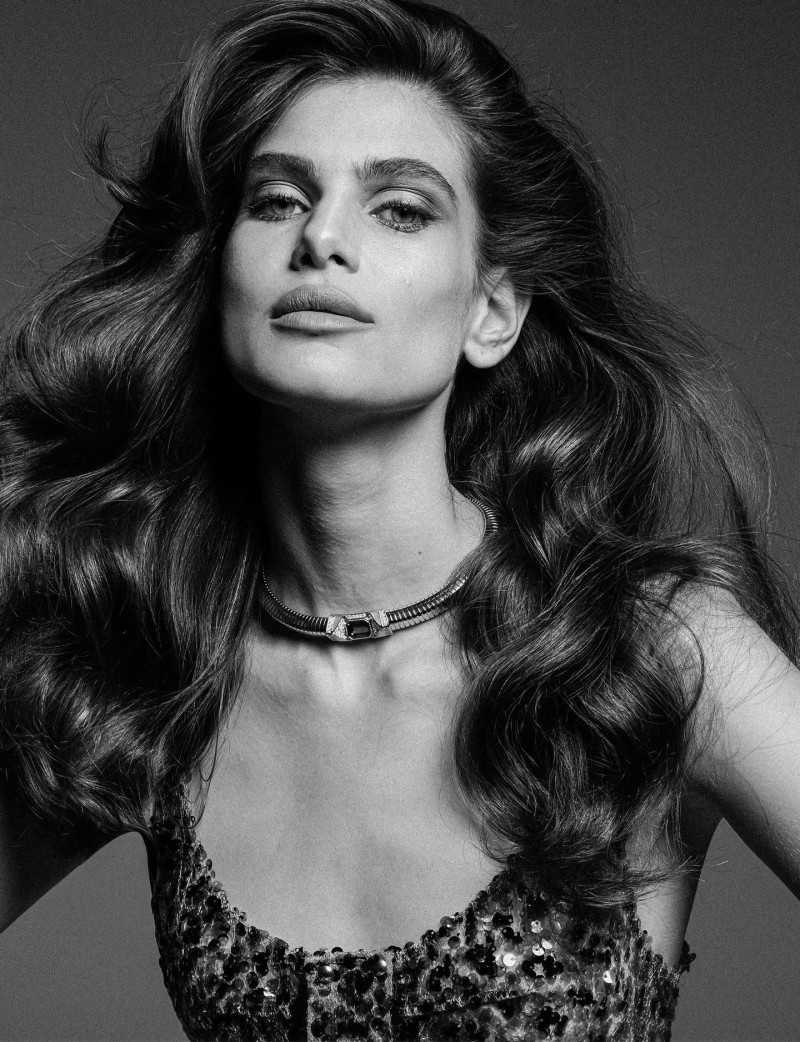 Anthi Fakidari featured in Shine On, January 2025