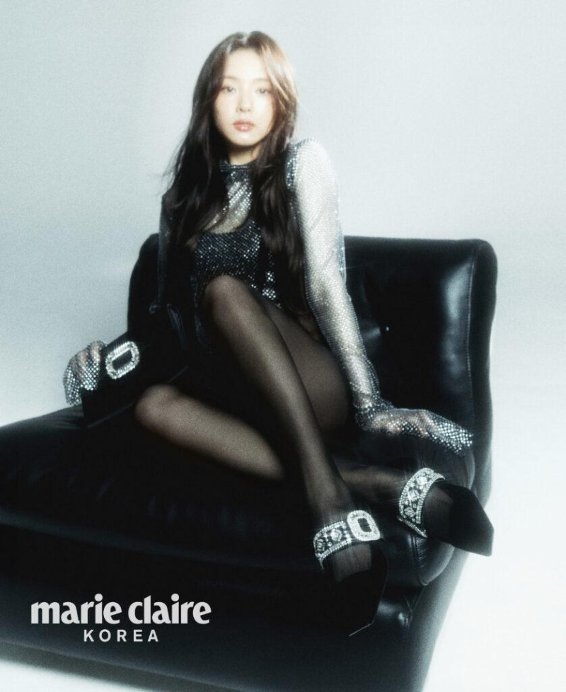 Roger Vivier and actress Shin Se-Kyung\'s Splendid Holiday Special, December 2024