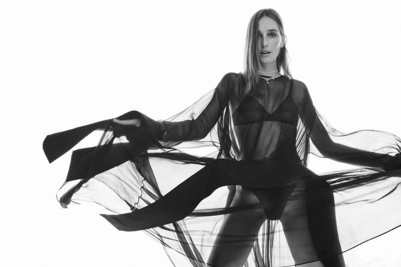 Joséphine Le Tutour featured in Libres Comme L\'air, November 2024