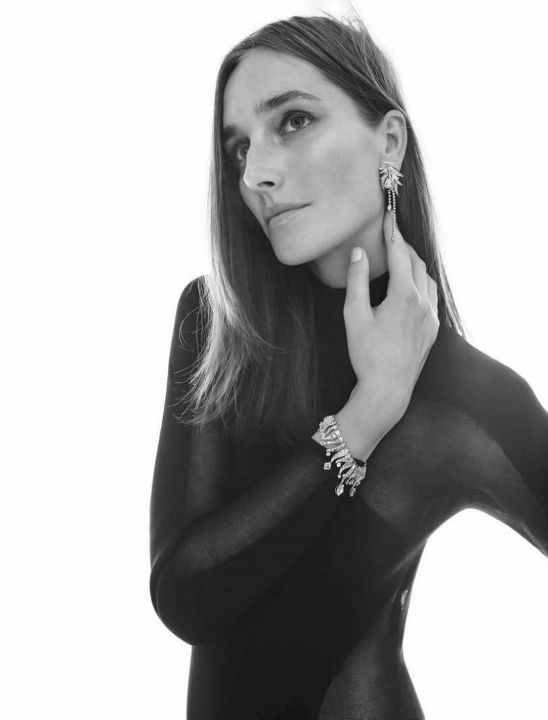 Joséphine Le Tutour featured in Libres Comme L\'air, November 2024