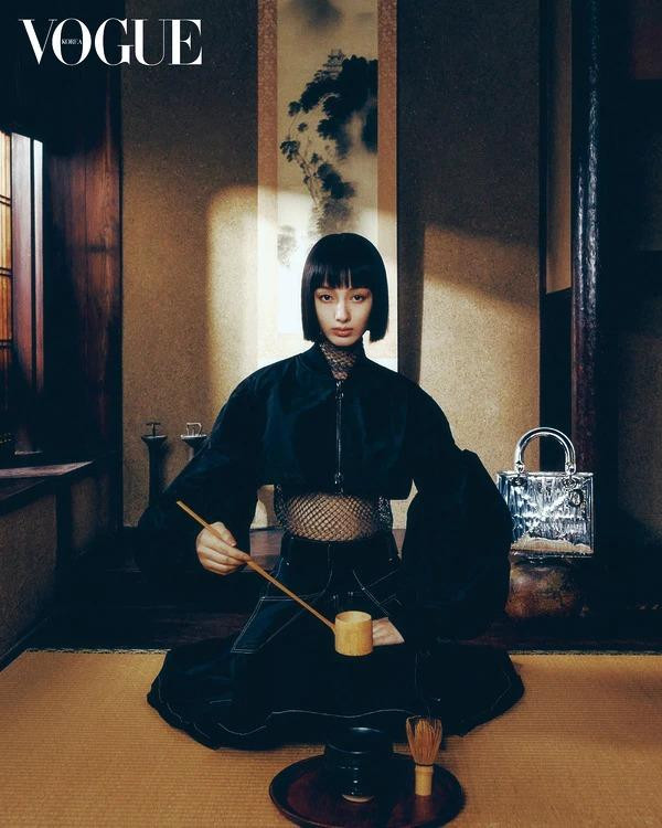 Like winter rain, the endlessly quiet Kyoto, December 2024