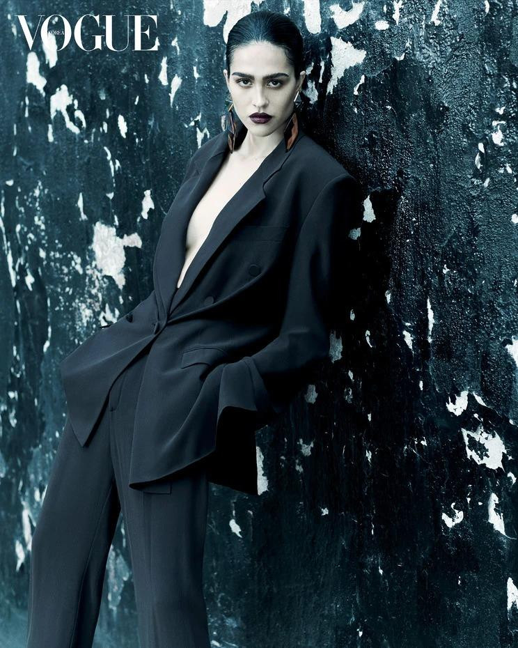 Amelia Gray Hamlin featured in Saint Laurent, December 2024