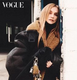 Isabelle Huppert: \'Acting Doesn\'t Tire Me Out\'