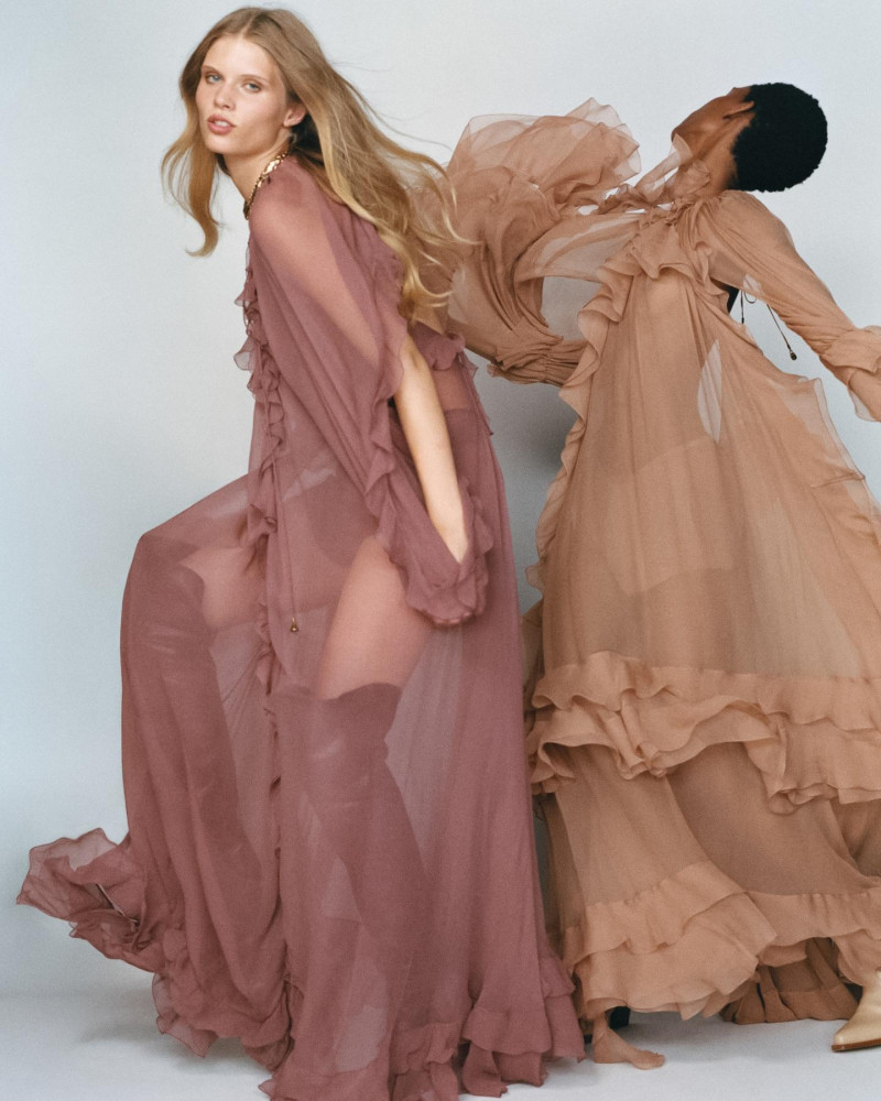 Karlie Kloss featured in Hors-Champs, September 2024