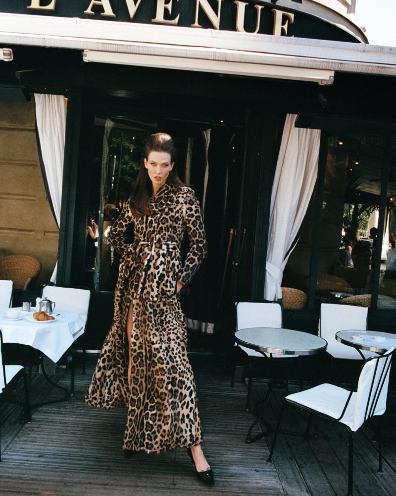 Karlie Kloss featured in Hors-Champs, September 2024