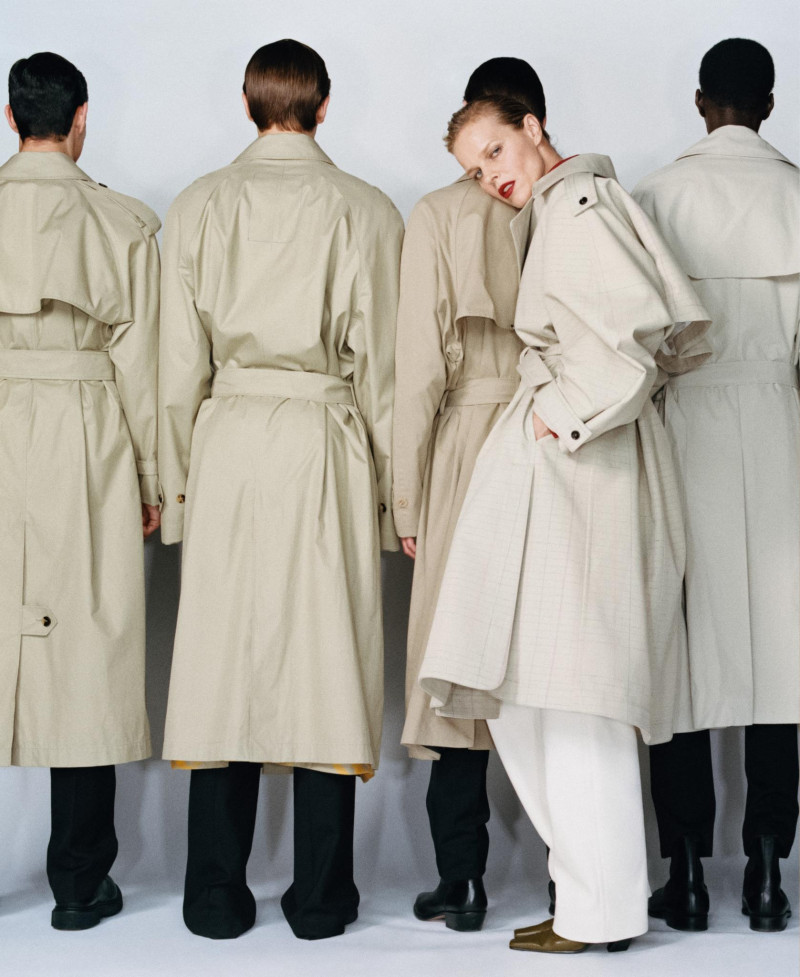 Karlie Kloss featured in Hors-Champs, September 2024