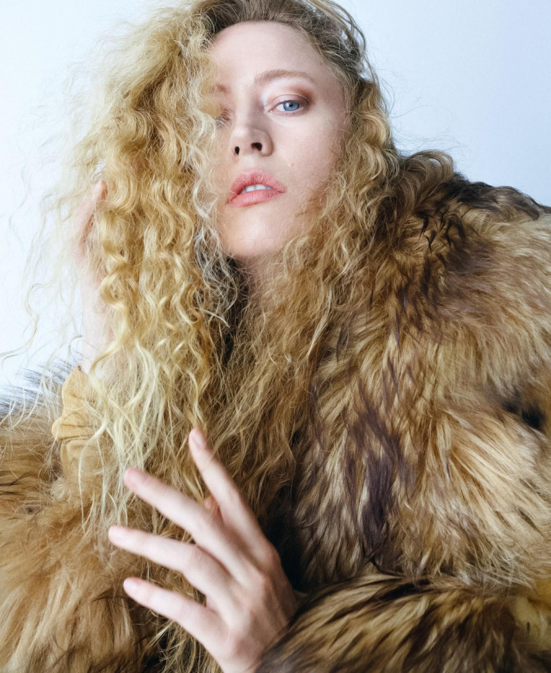 Raquel Zimmermann featured in La Bonne Attitude., November 2024