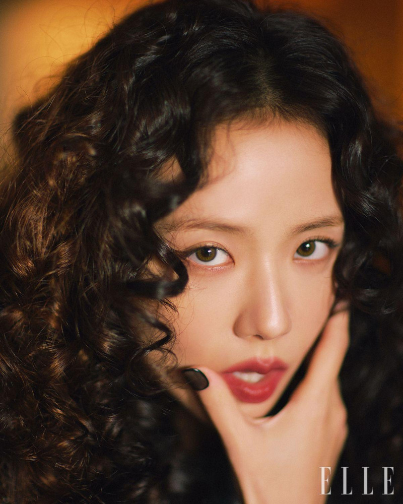 Jisoo, December 2024