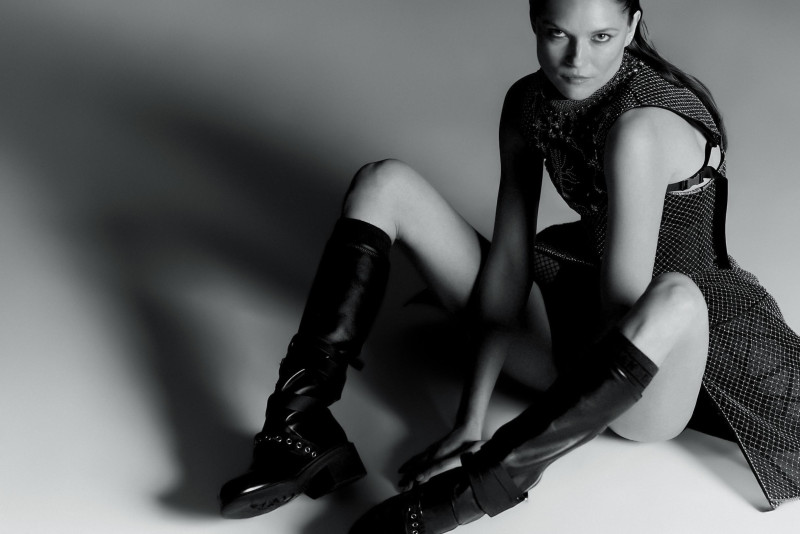 Anna Maria Jagodzinska featured in Top Modelki, January 2025