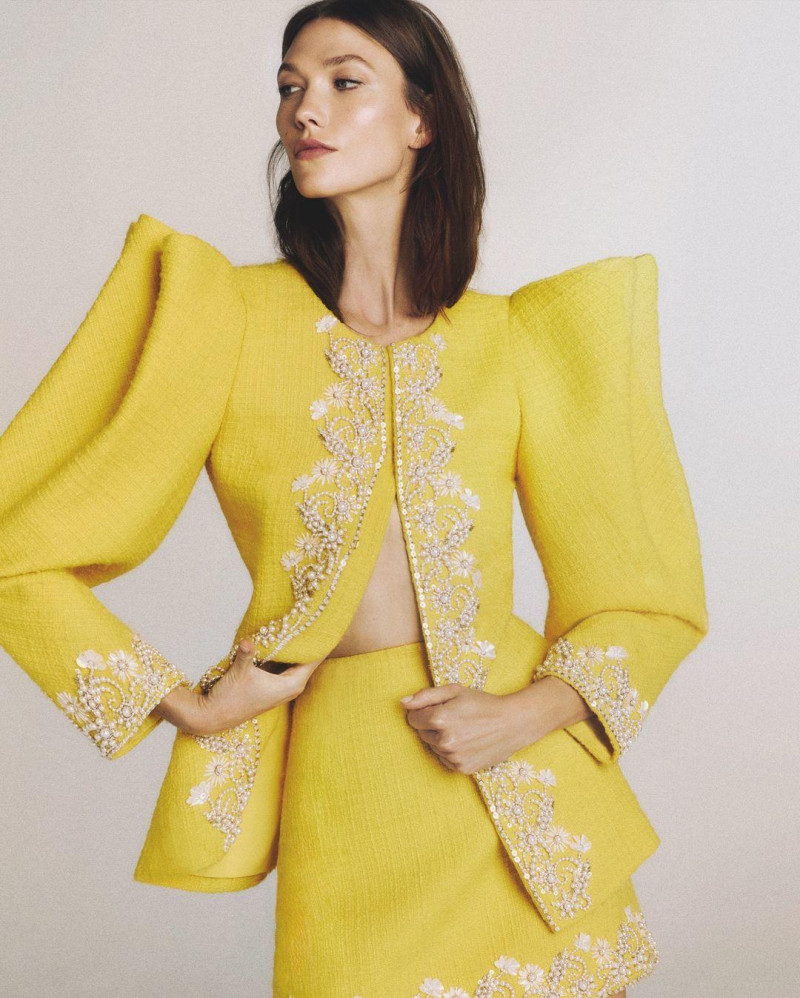 Karlie Kloss featured in Karlie Kloss, December 2024